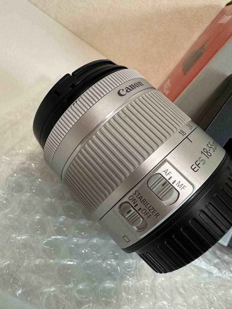 Canon EOS Kiss X9 シルバー レンズ付き