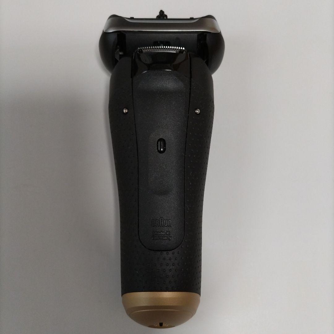 【美品】BRAUN シェーバー Series９Sport＋　ケースと箱付き