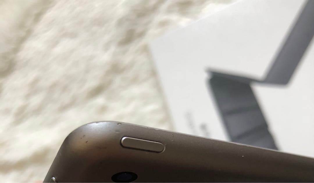 【完動品】iPad 第5世代 128GB Wi-Fi 【すぐ発送】