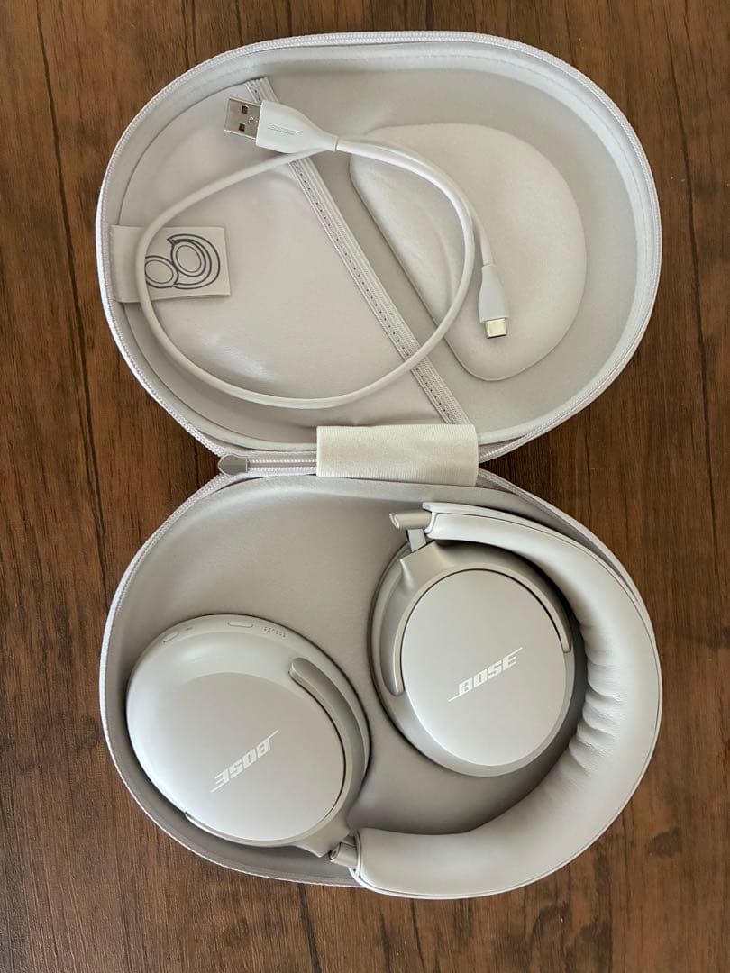 Bose QuietComfort Ultra ワイヤレスヘッドホン　中古品