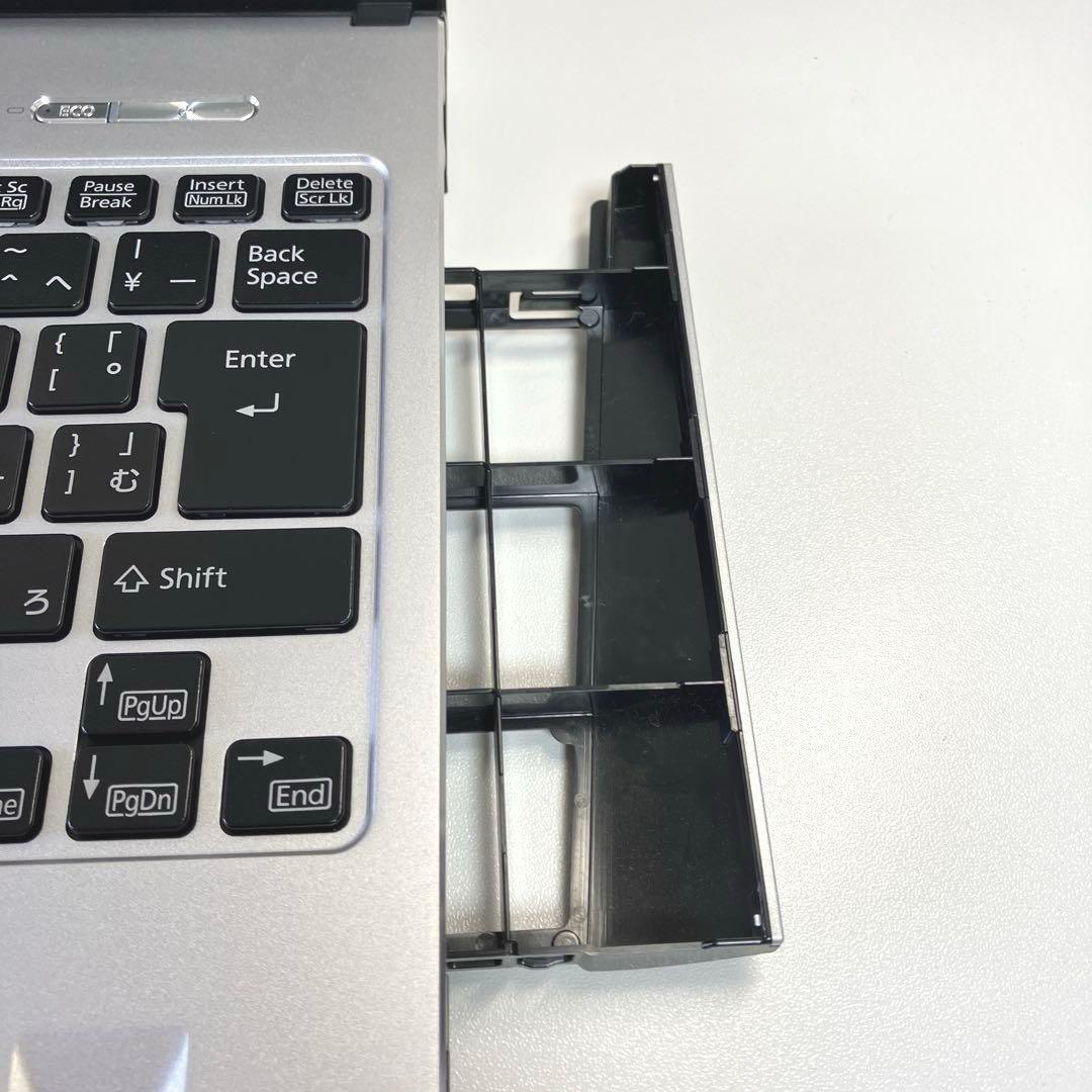 富士通 LIFEBOOK S938/S 8GB/256GB 第8世代