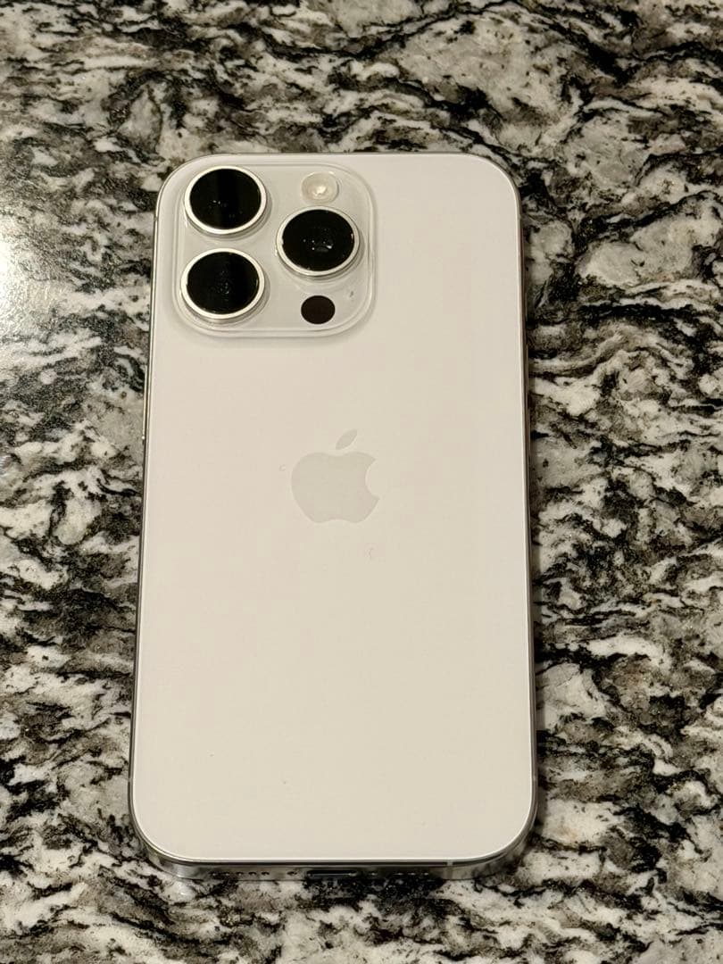 Apple iPhone 16 Pro 256gb ホワイト 本体