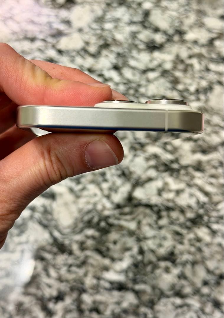 Apple iPhone 16 Pro 256gb ホワイト 本体