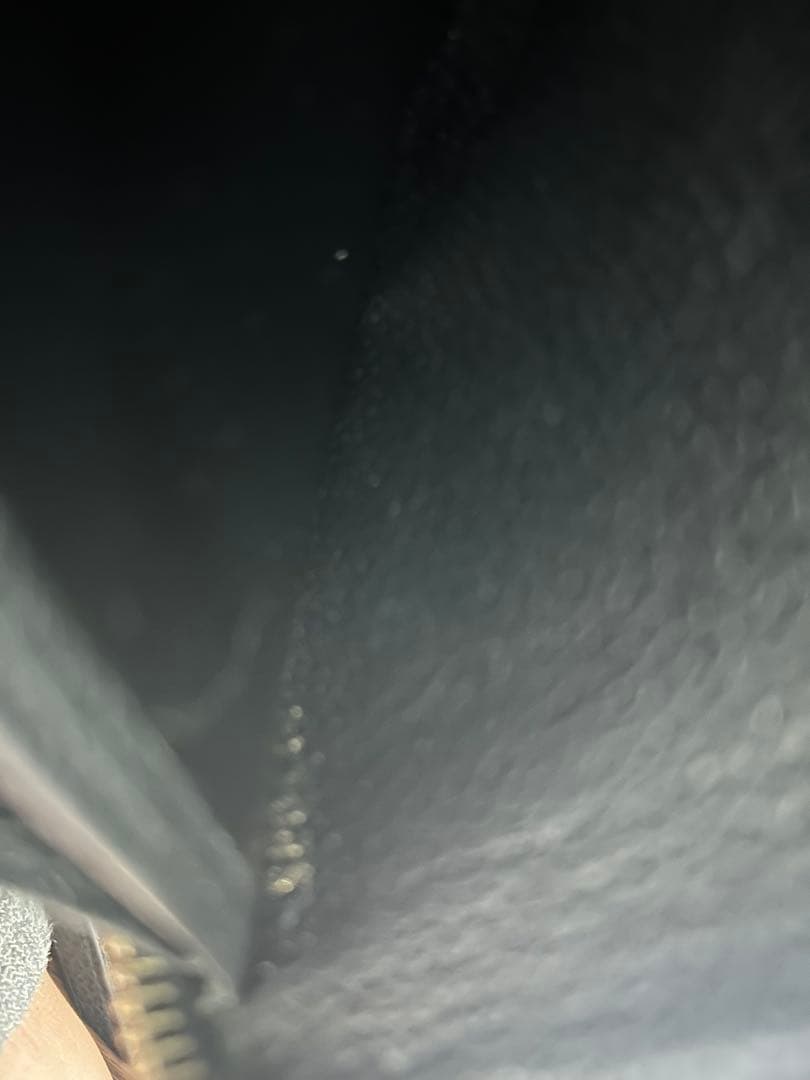 正規品ルイヴィトン アンプラント ジッピーウォレット長財布 黒 ブラック財布