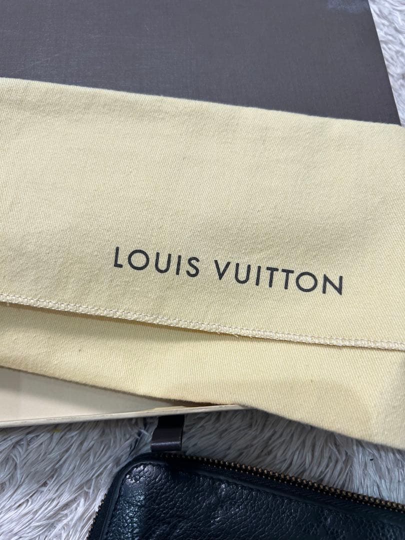 正規品ルイヴィトン アンプラント ジッピーウォレット長財布 黒 ブラック財布