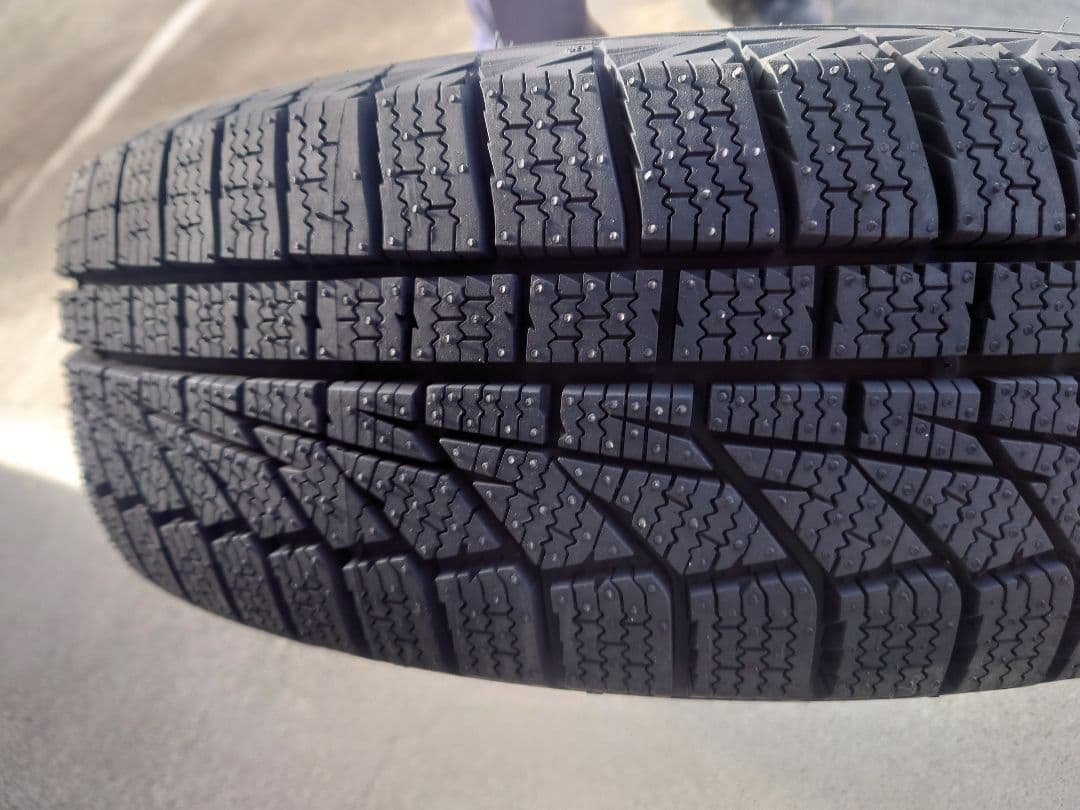 スタッドレスタイヤ 165/55R15 タイヤホイールセット