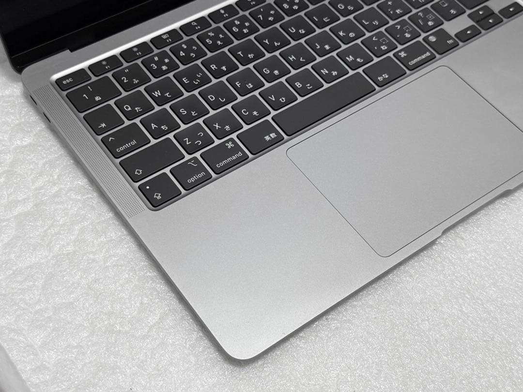 バッテリー最大容量98%　MacBook Air M1 8GB 256GB