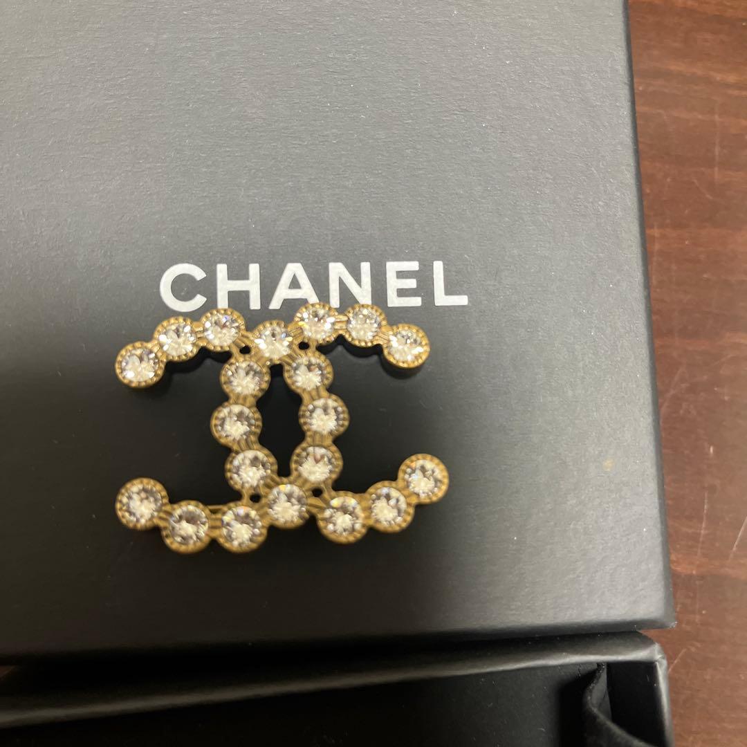 CHANEL ダブルCロゴ ブローチ