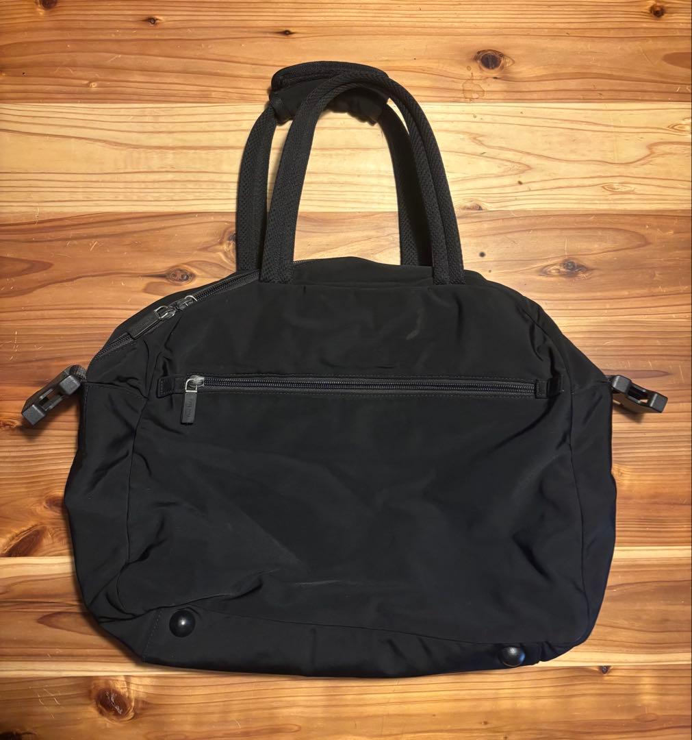 【希少・安心鑑定】MIU MIU ボストンバッグ・カジュアルバッグ 黒 男女兼用