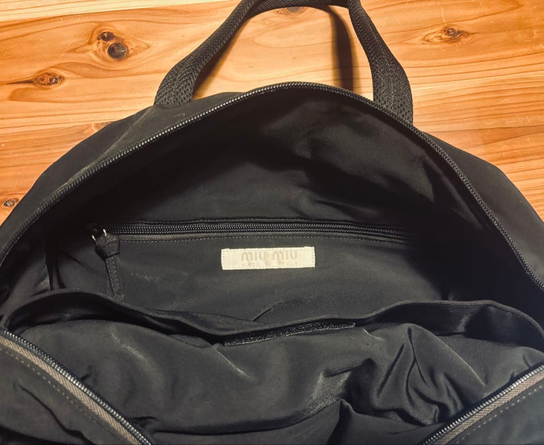 【希少・安心鑑定】MIU MIU ボストンバッグ・カジュアルバッグ 黒 男女兼用