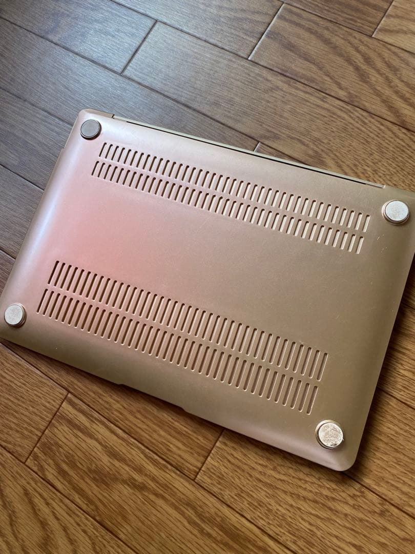 MacBook  カバー付き