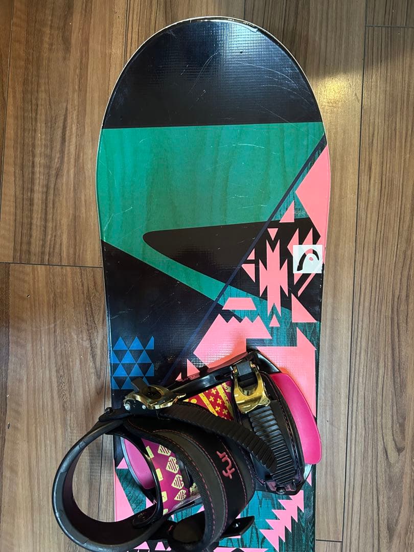 女性用HEADスノーボード板& ビンディング(別メーカー)付き143cm