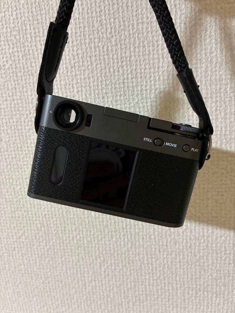 FUJIFILM X half チャコールシルバー　シャッター数1200回