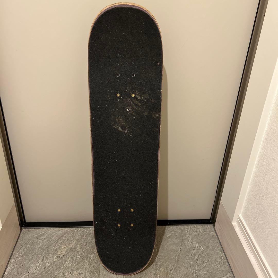 アイル　ISLE スケートボード　スケボー　コンプリート　ボーンズ　8インチ