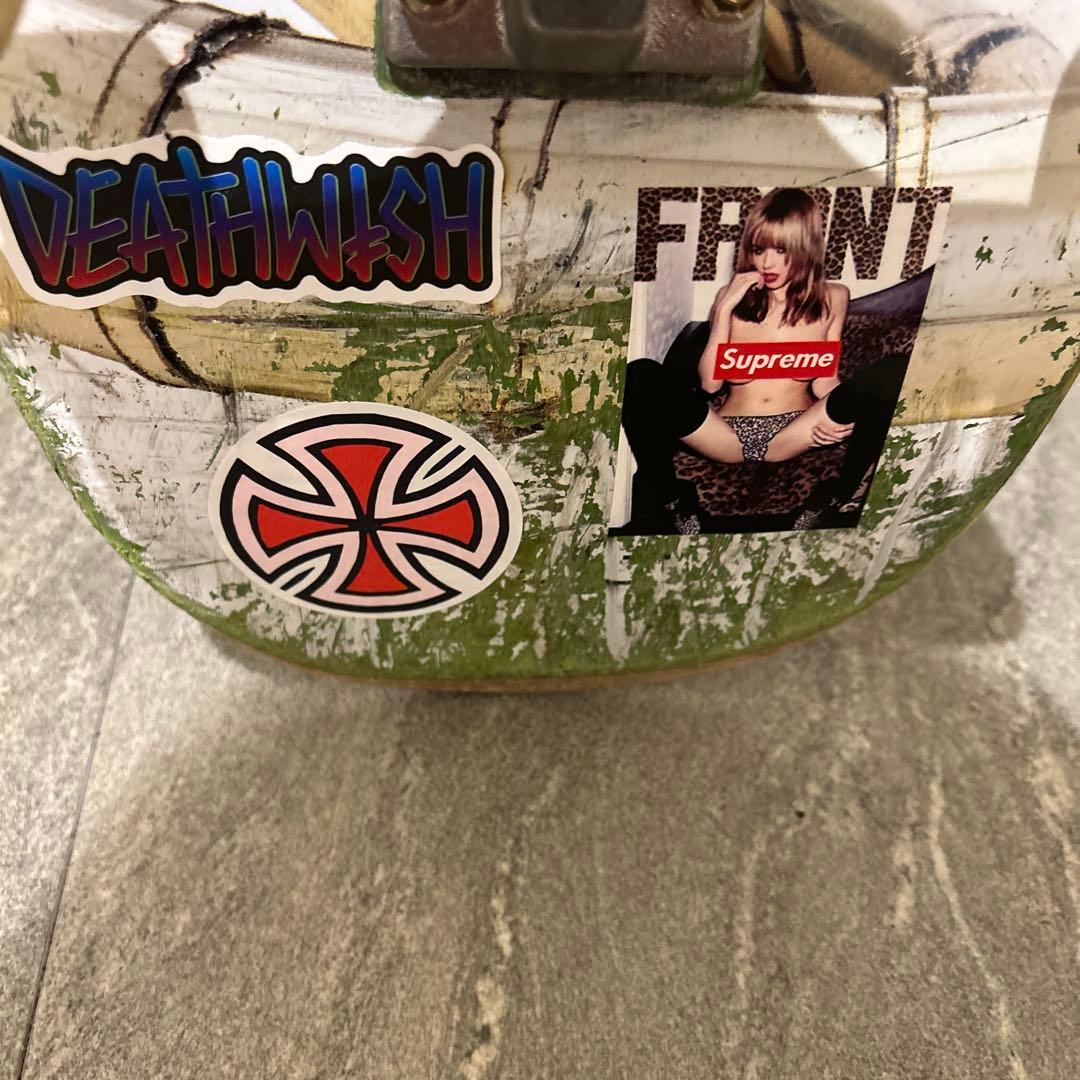 アイル　ISLE スケートボード　スケボー　コンプリート　ボーンズ　8インチ