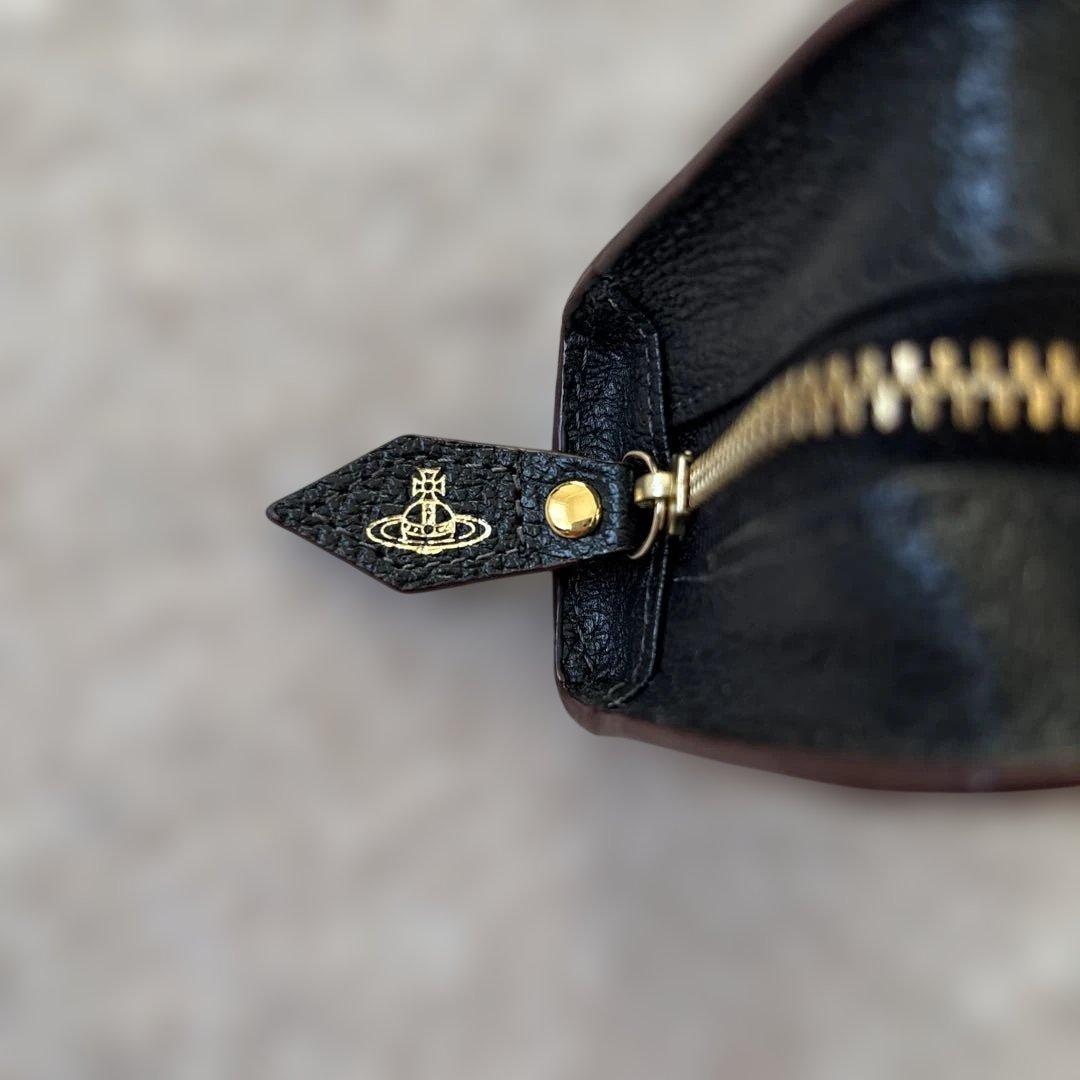 ヴィヴィアンウエストウッド Vivienne Westwood　ポーチ 黒