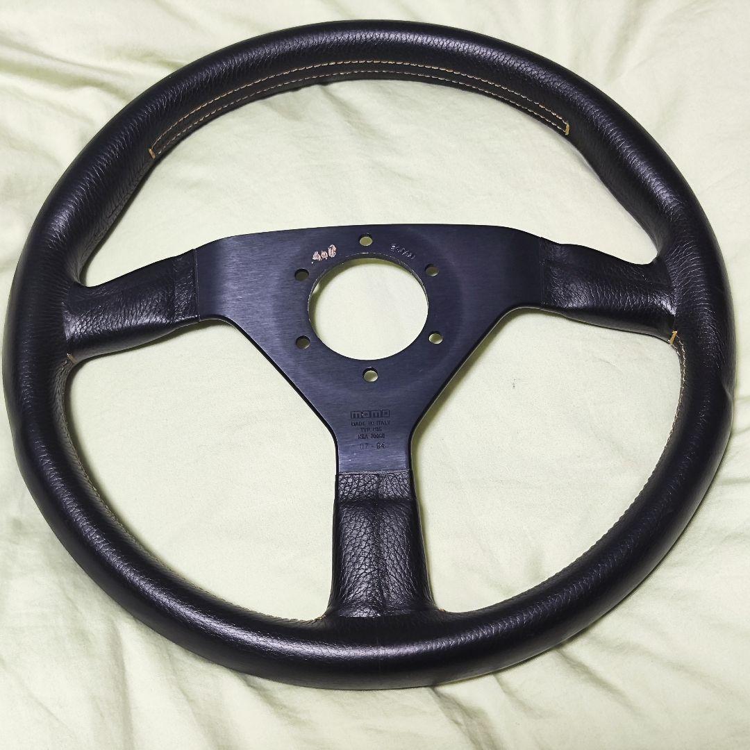 momo ステアリングホイール 3スポーク 黒　made in italy
