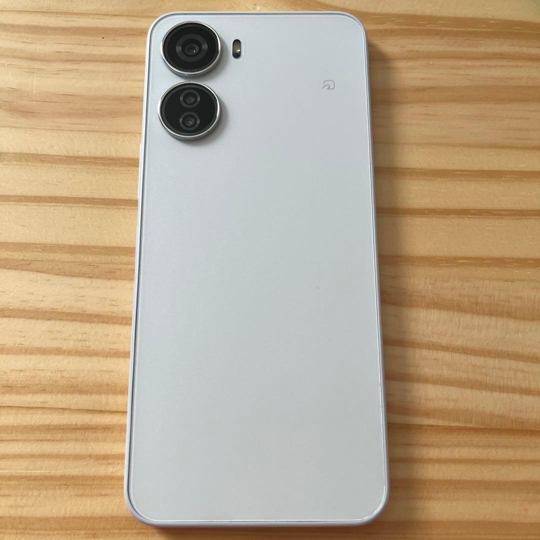 ZTE Libero 5G IV スマートフォン本体