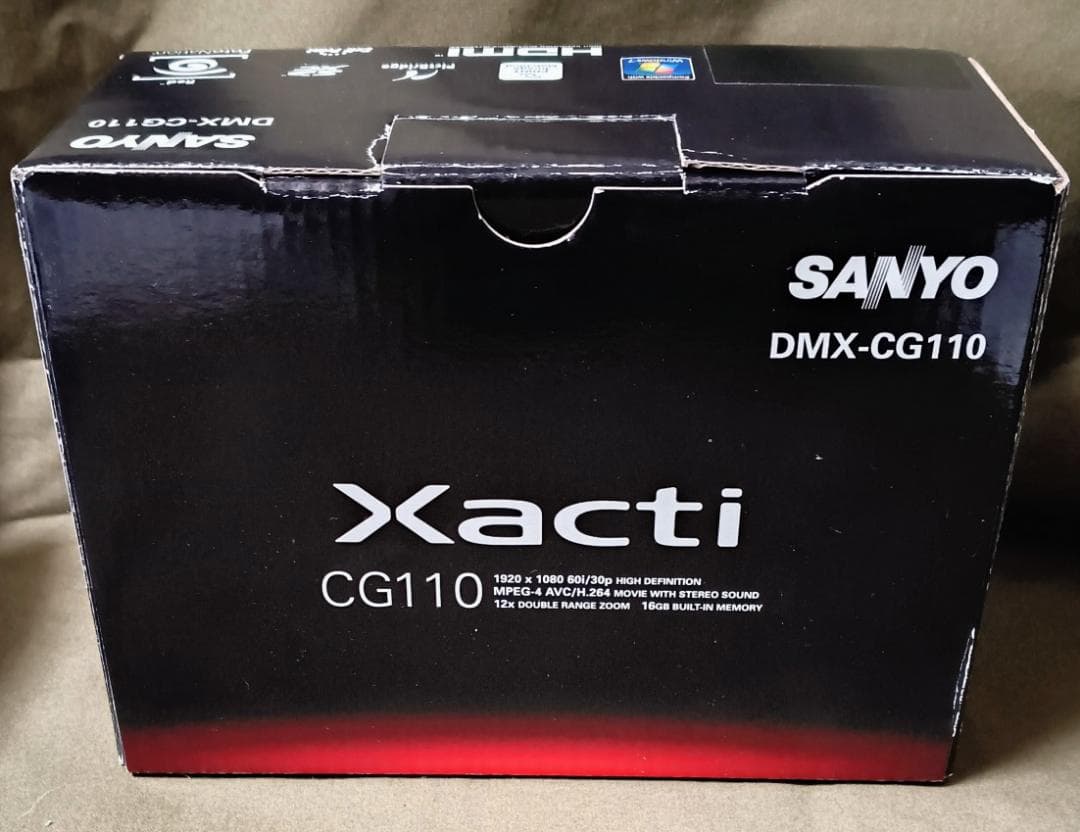 Xacti CG110 レッド　DMX-CG110(R)　SANYO ザクティ