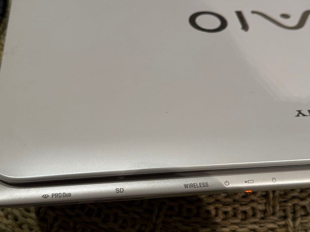 【美品】SONY VAIO ノートPC 本体 ACアダプター付き