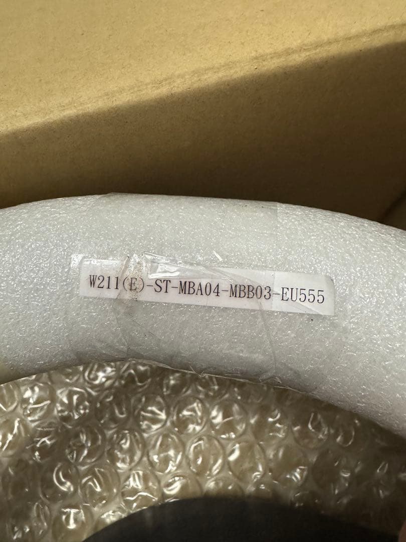 メルセデスベンツ　ステアリングホイール