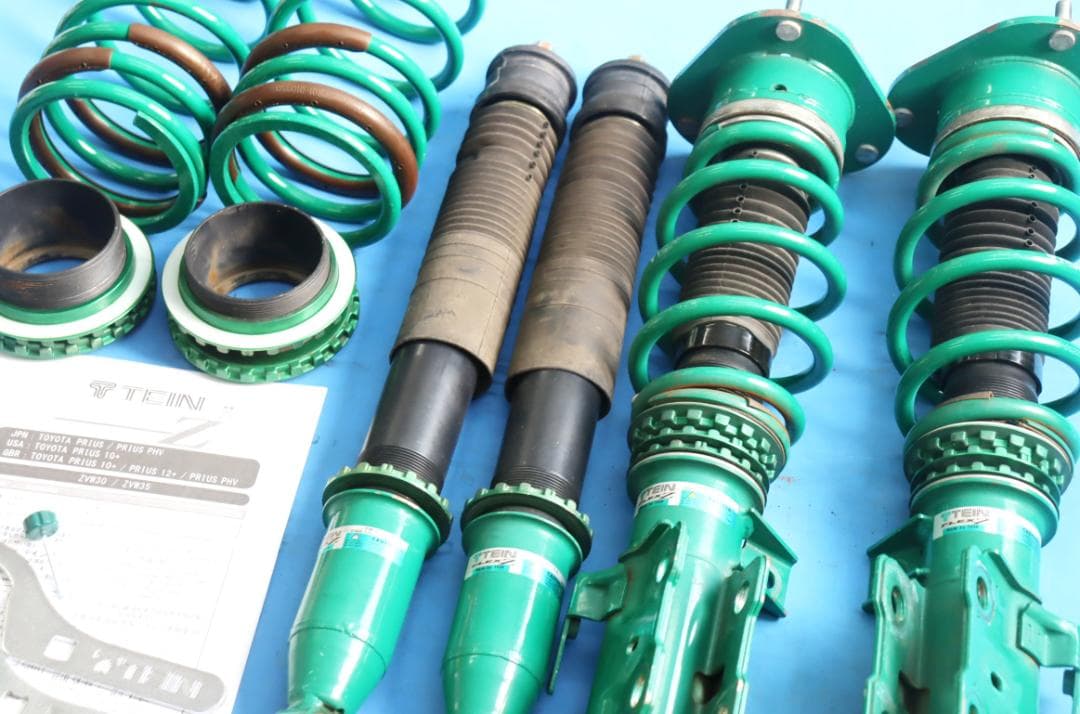 トヨタ プリウス ZVW30 ZVW35 TEIN FLEX　Ｚ　車高調