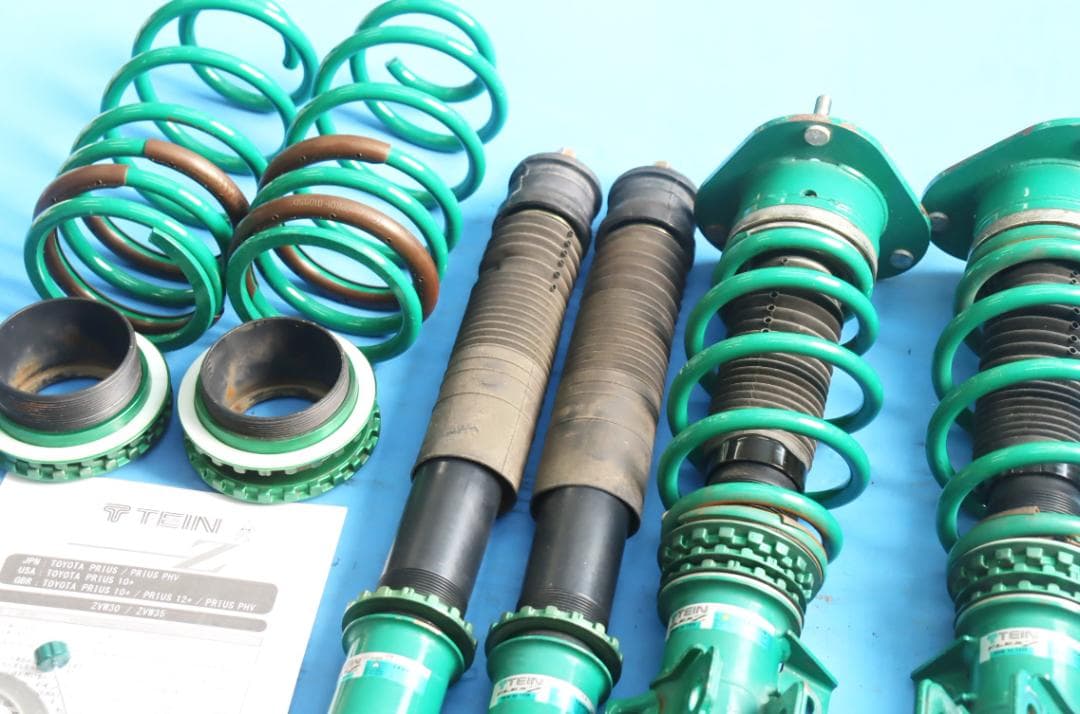 トヨタ プリウス ZVW30 ZVW35 TEIN FLEX　Ｚ　車高調