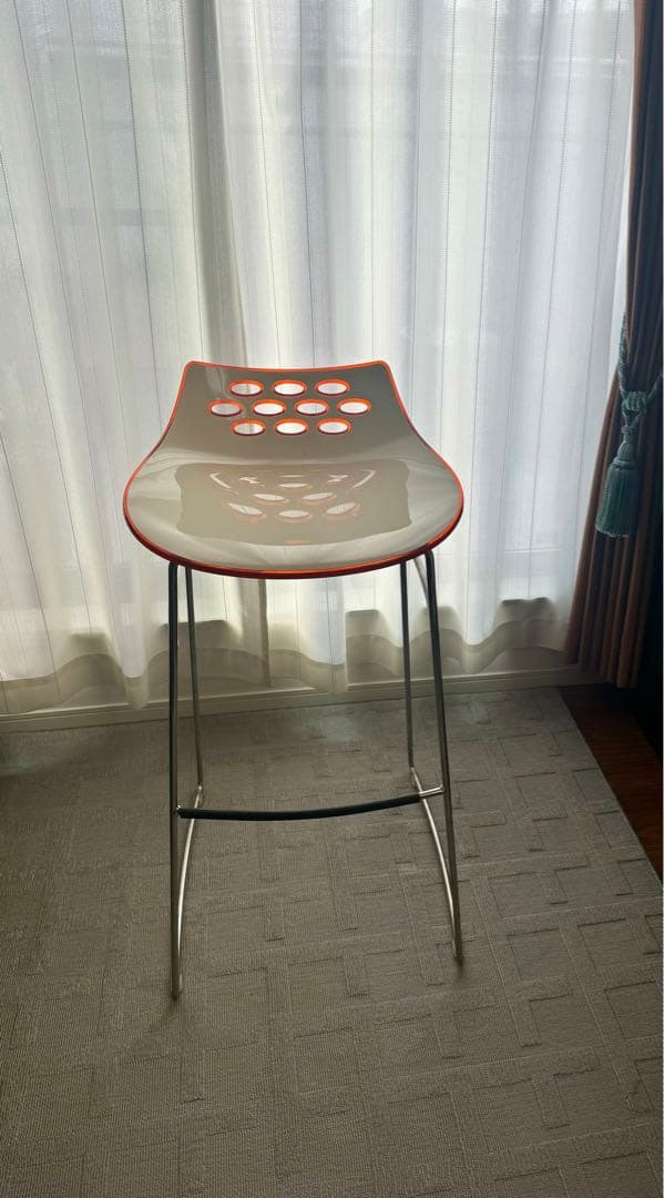 カリガリス　JAM コヌビア　カウンターチェア