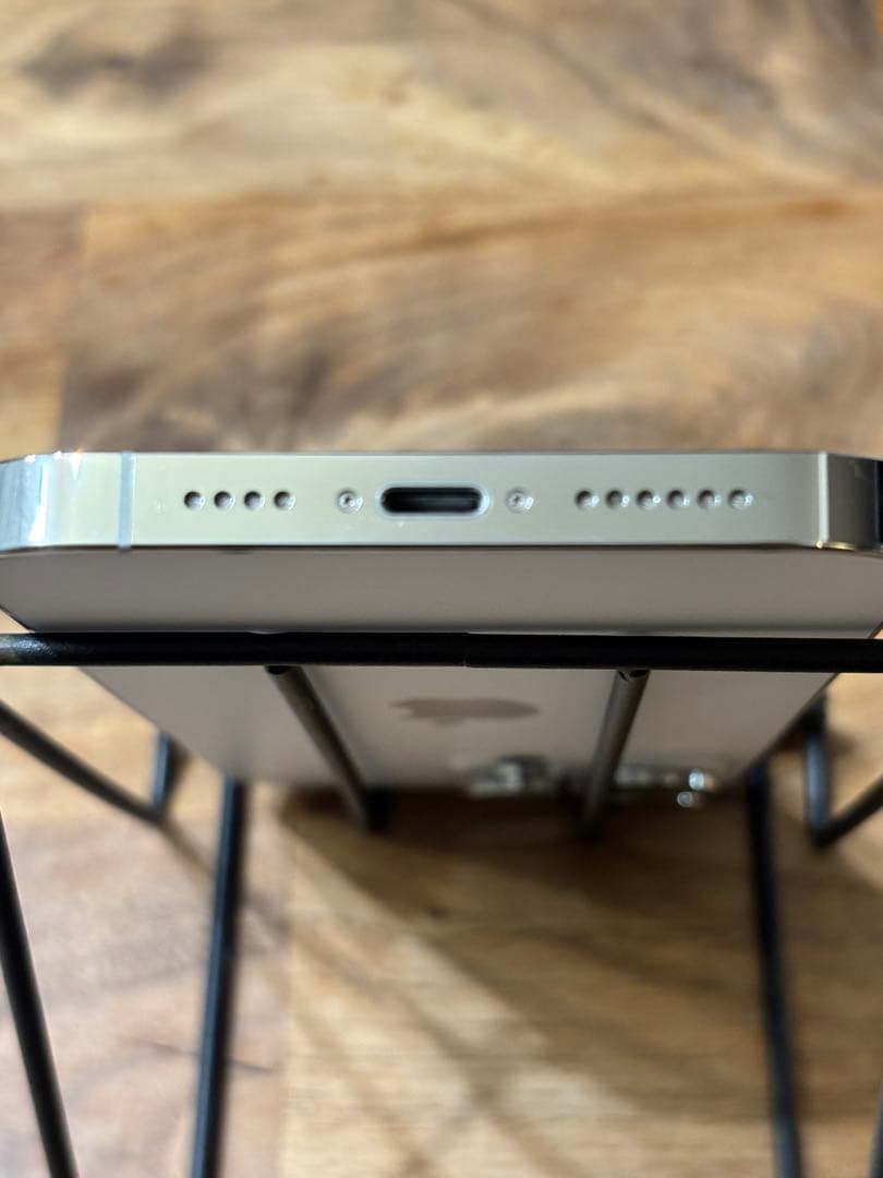 【美品】iPhone 14 Pro Max 256GB シルバー