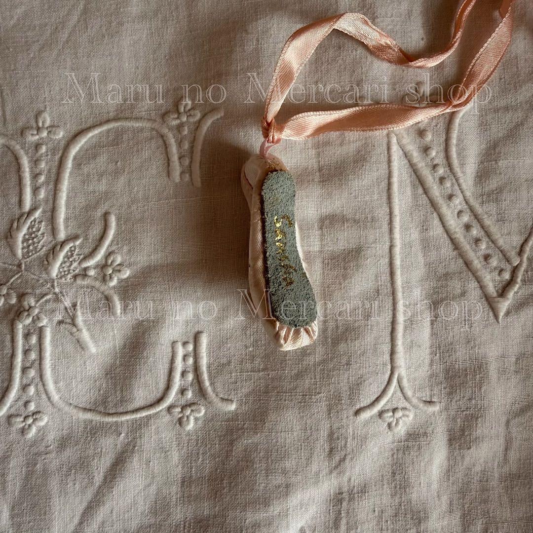 フランスアンティーク　ドール用　コルセット　羽　トゥシューズ　レース　フレンチ