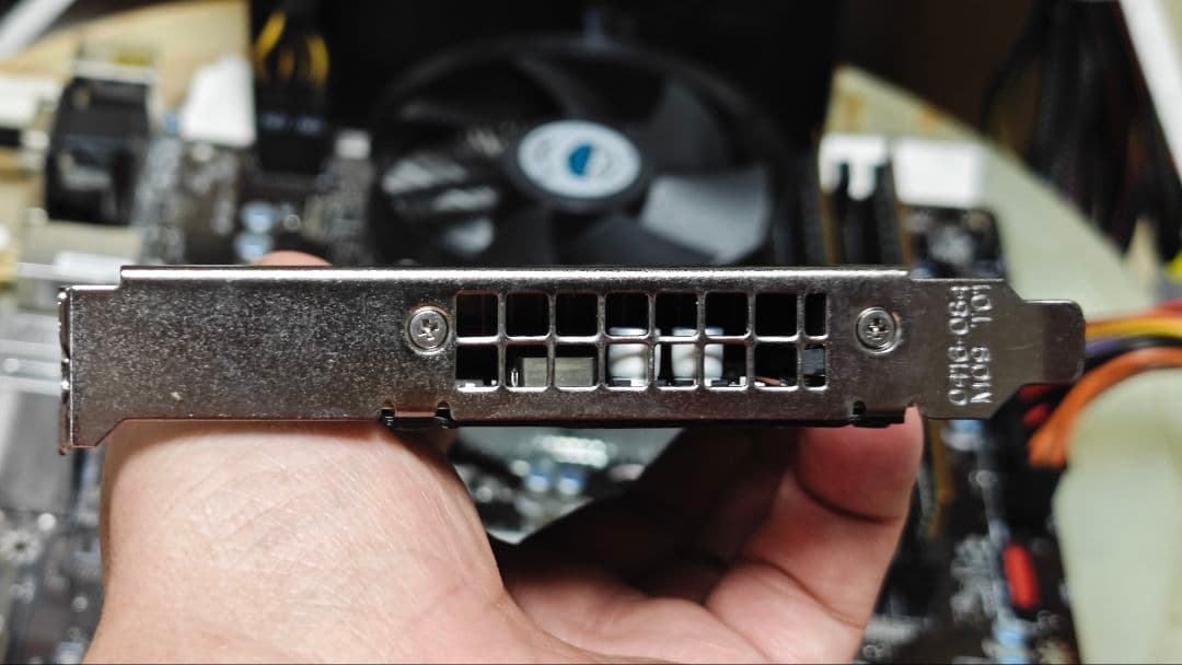 美品★②NVIDIA Tesla M4　4GB GDDR5メモリ　★正常動作品★