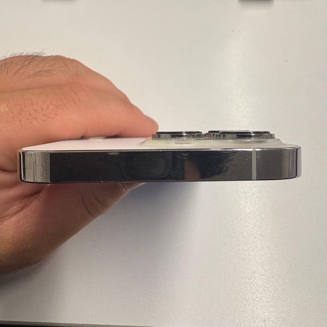 Apple iPhone 13 Pro 本体のみ