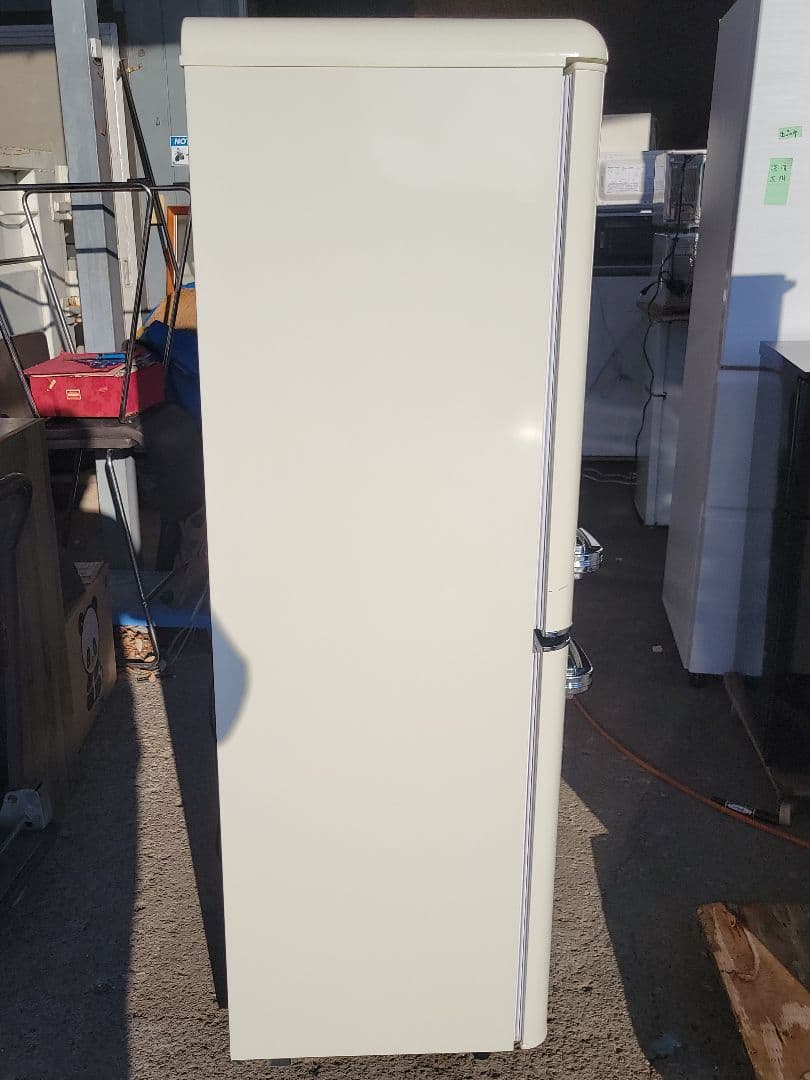 かな アイリスオーヤマ 冷蔵庫 PRR-142D-W 130L 24年製