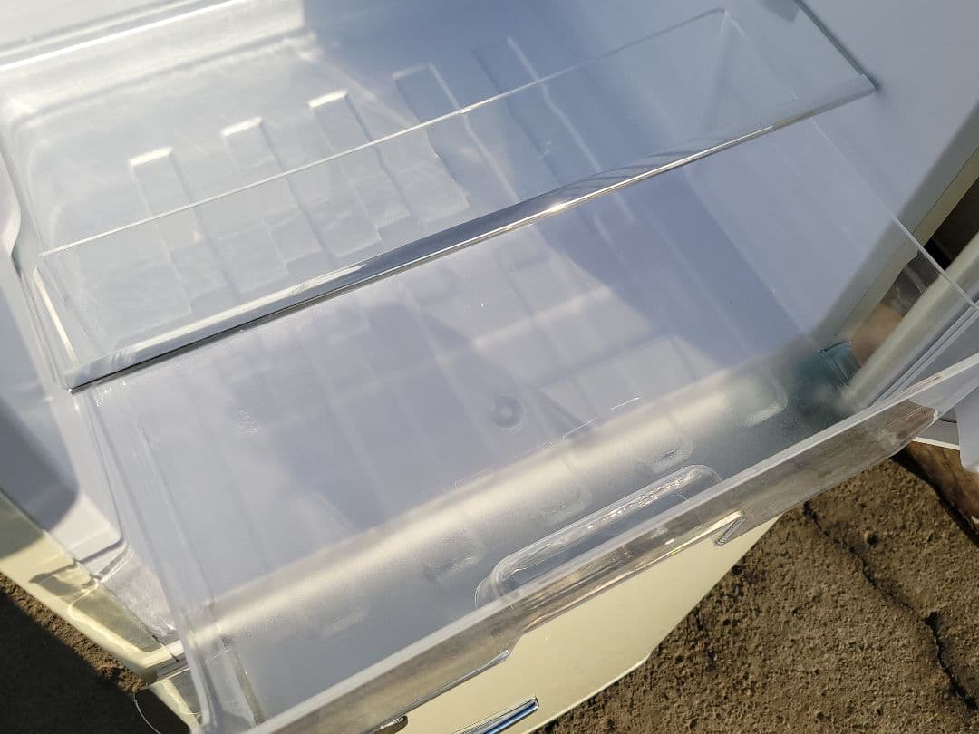 かな アイリスオーヤマ 冷蔵庫 PRR-142D-W 130L 24年製