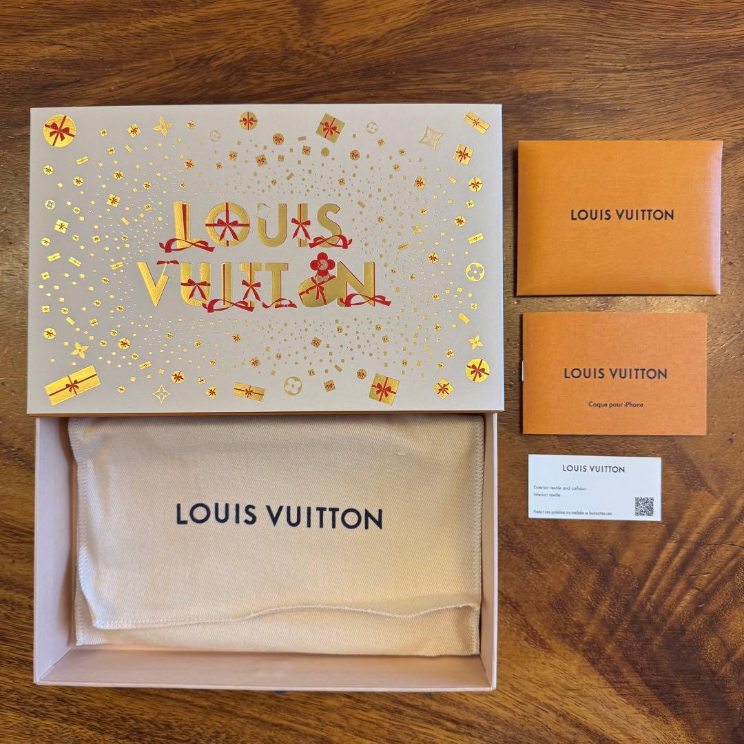 ルイヴィトン iPhone15pro 用ケース モノグラム