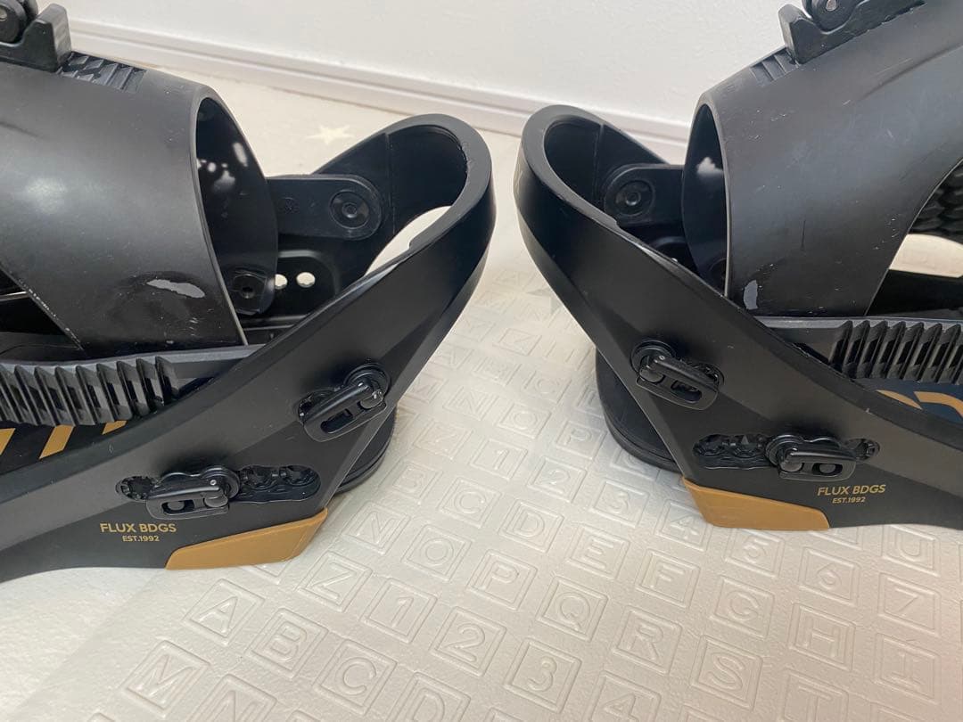 CV FLUX BDGS ブラック ゴールド Lサイズ ビンディング