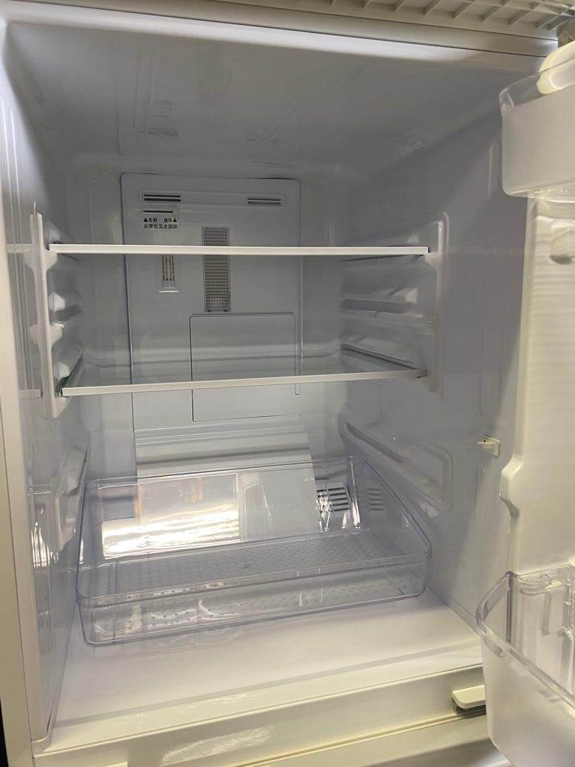 SHARPノンフロン冷凍冷蔵庫137L SJ-14E4-KW除菌・清掃済み