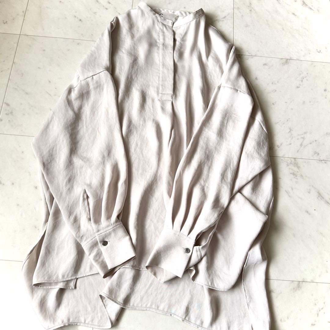 美品 カオス Chaos とろみ バンドカラー ウェイクサテンオーバーブラウス