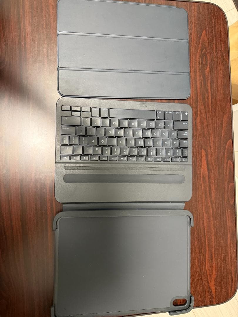 iPad本体 スペースグレー キーボード付き