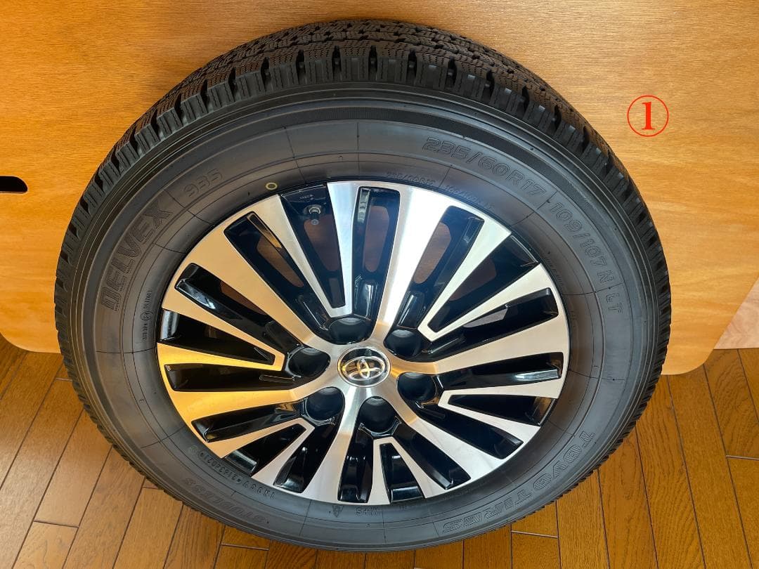 galetteさん専用 グランエース ホイール＆スタッドレスタイヤ4本セット中古