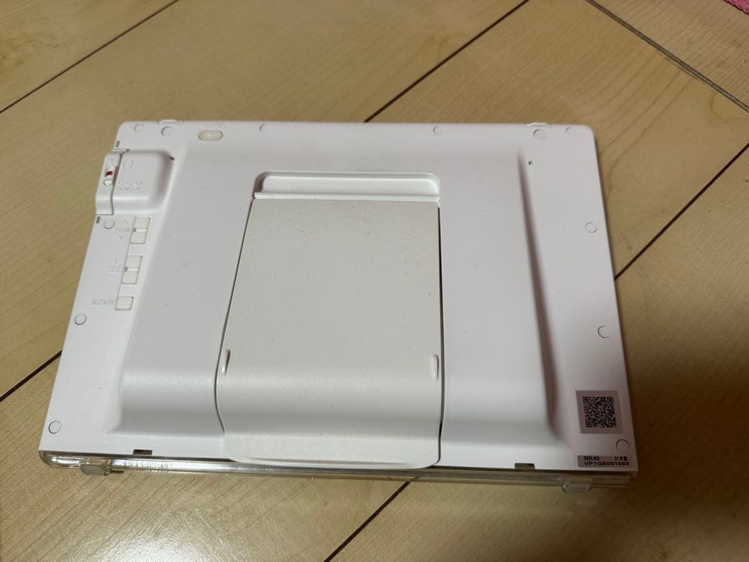 プライベート・ビエラ 防水タイプ ホワイト UN-10CE10-W