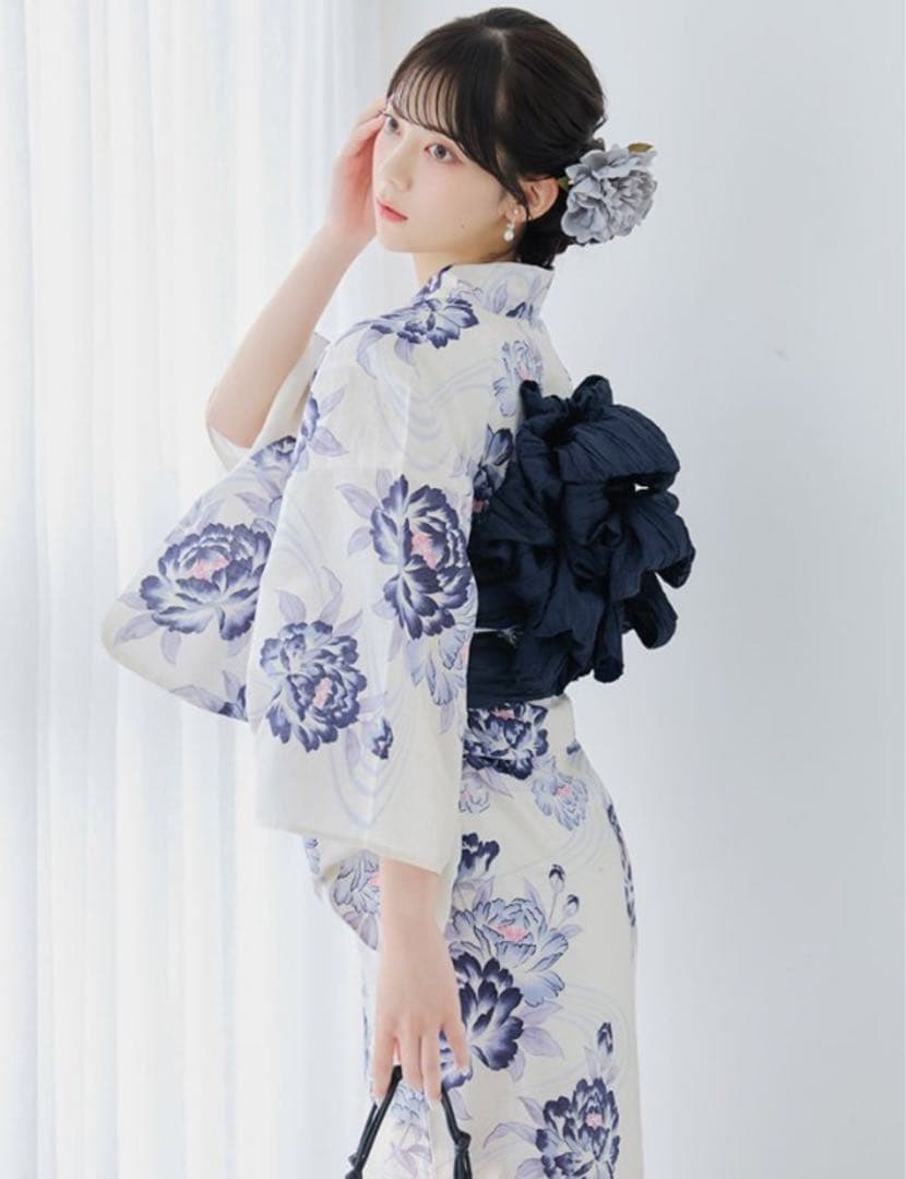 牡丹流れる清流浴衣 【浴衣3点セット 浴衣/帯/下駄】 　Sugarnine