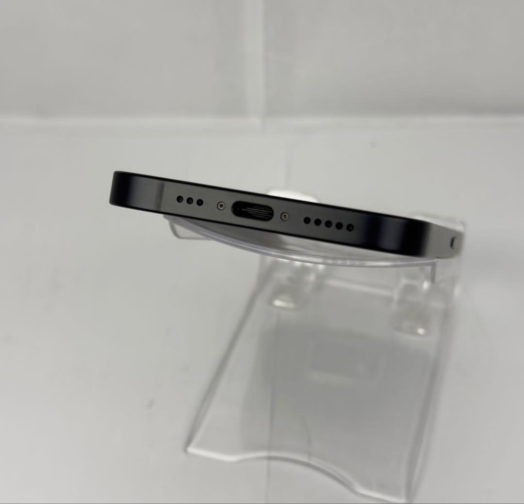 iPhone16e 128GBブラック 海外版 SIMフリー care+保証付き