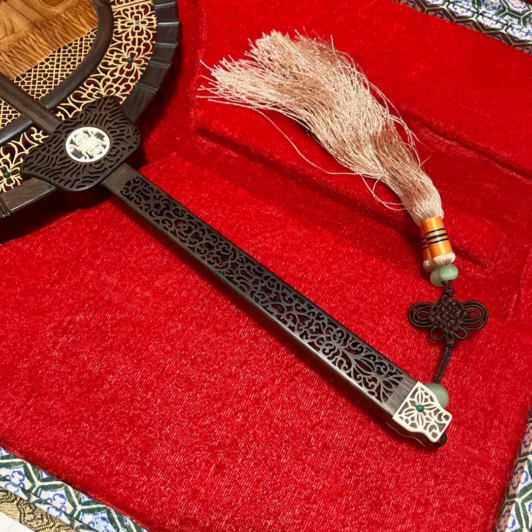 中国美術 唐木造 白檀透彫刻 翡翠 軍配型硯屏 団扇　唐物？