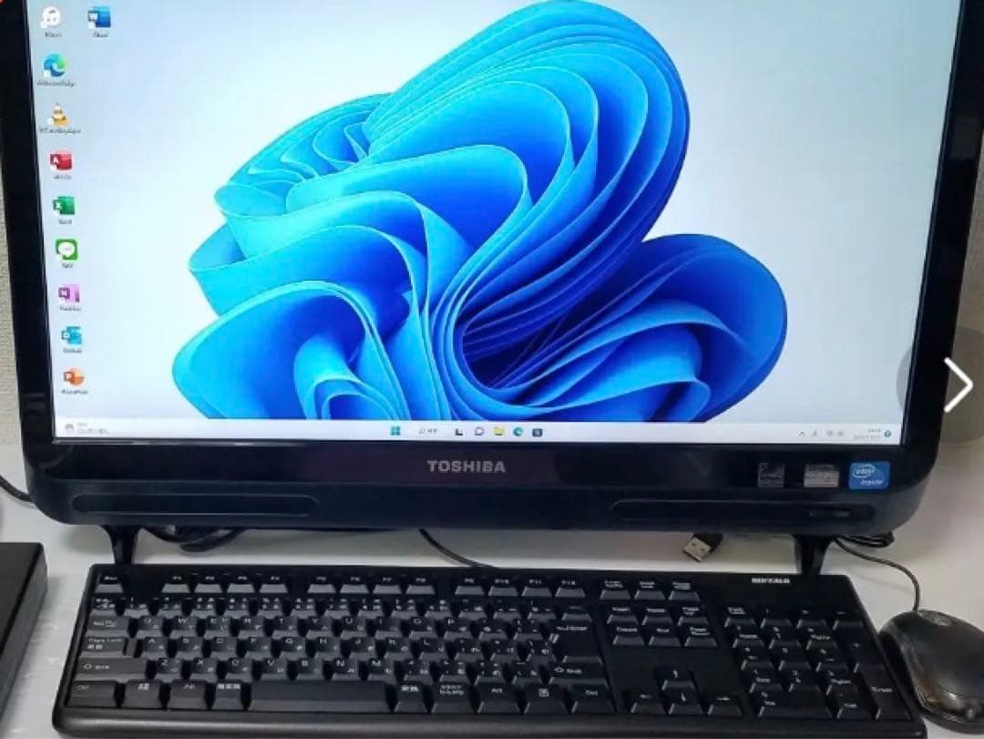 東芝 一体型 デスクトップPC