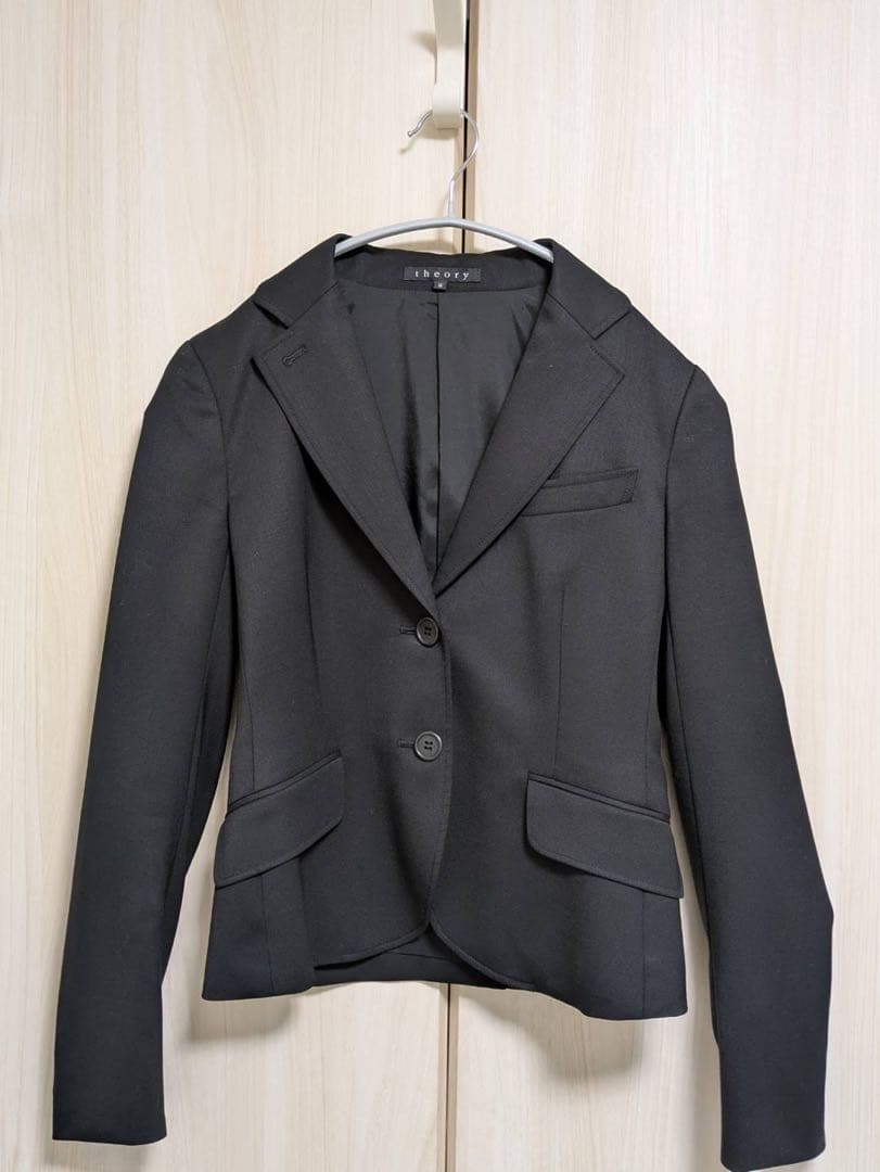 Theory ブラック フォーマル ビジネス　セットアップ パンツスーツ M