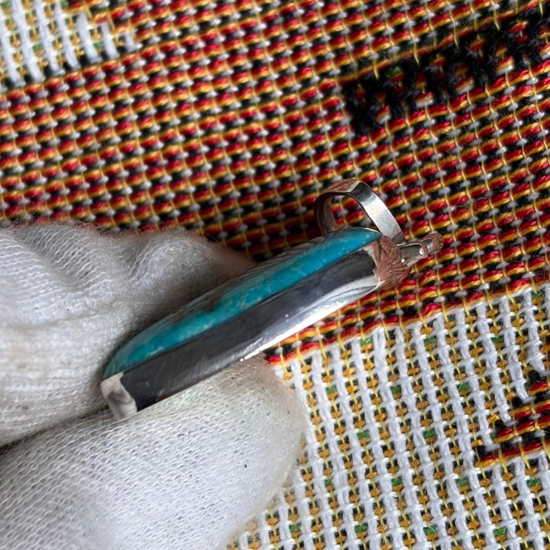 ナバホ ペンダントトップ ターコイズ リーフ Steve Yellowhorse