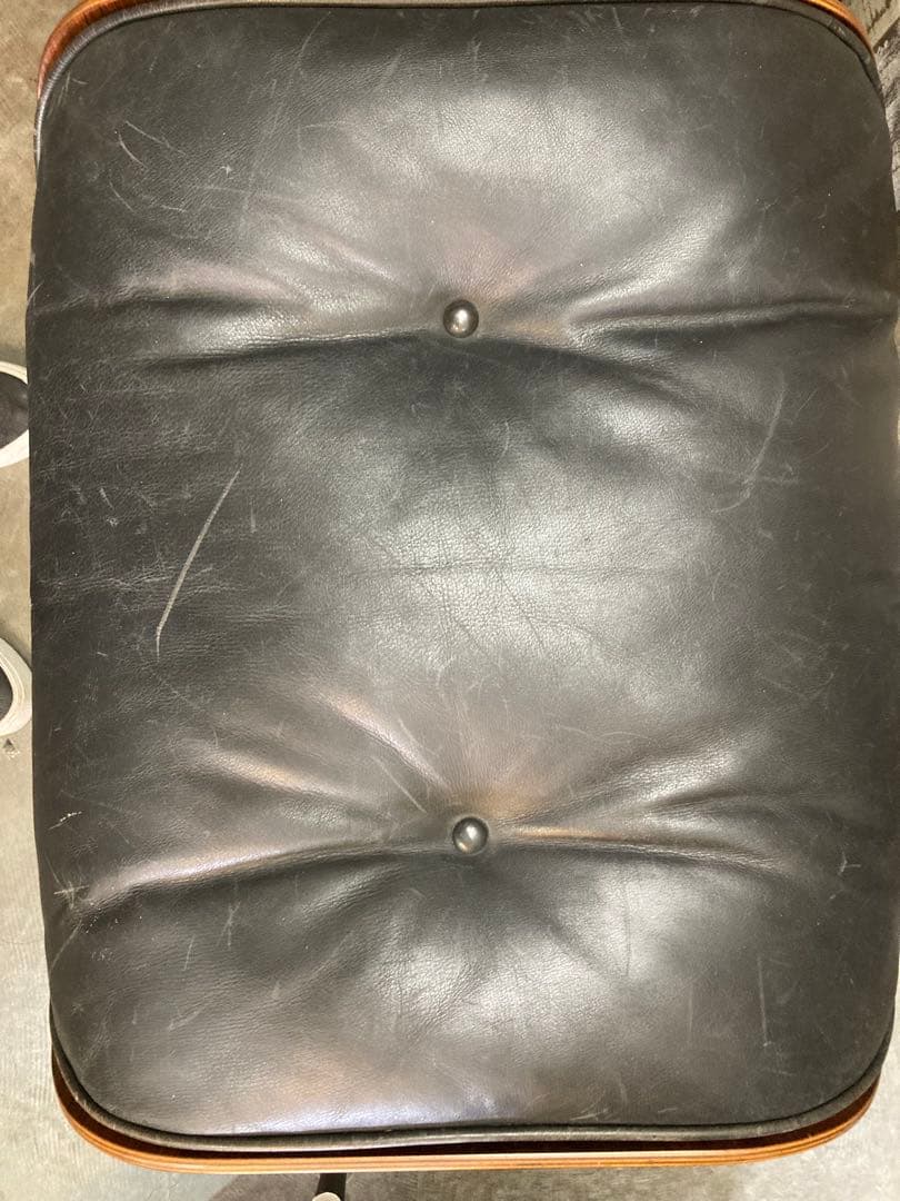 ハーマンミラー　イームズ　ラウンドチェアー　ソファー別売り