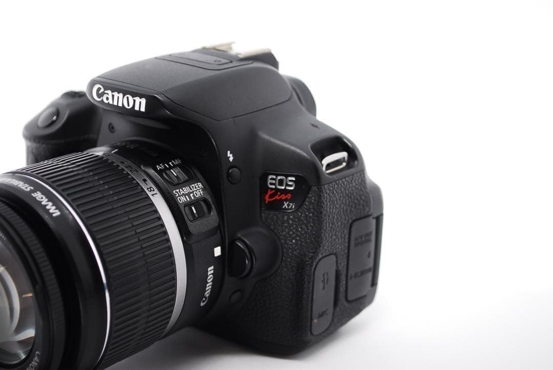 タッチパネル✨回転液晶✨Canon Kiss X7i✨高性能一眼レフ✨