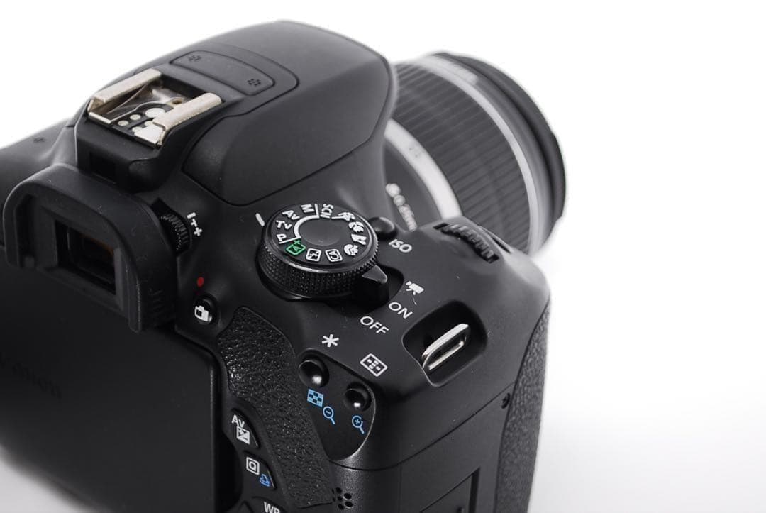 タッチパネル✨回転液晶✨Canon Kiss X7i✨高性能一眼レフ✨